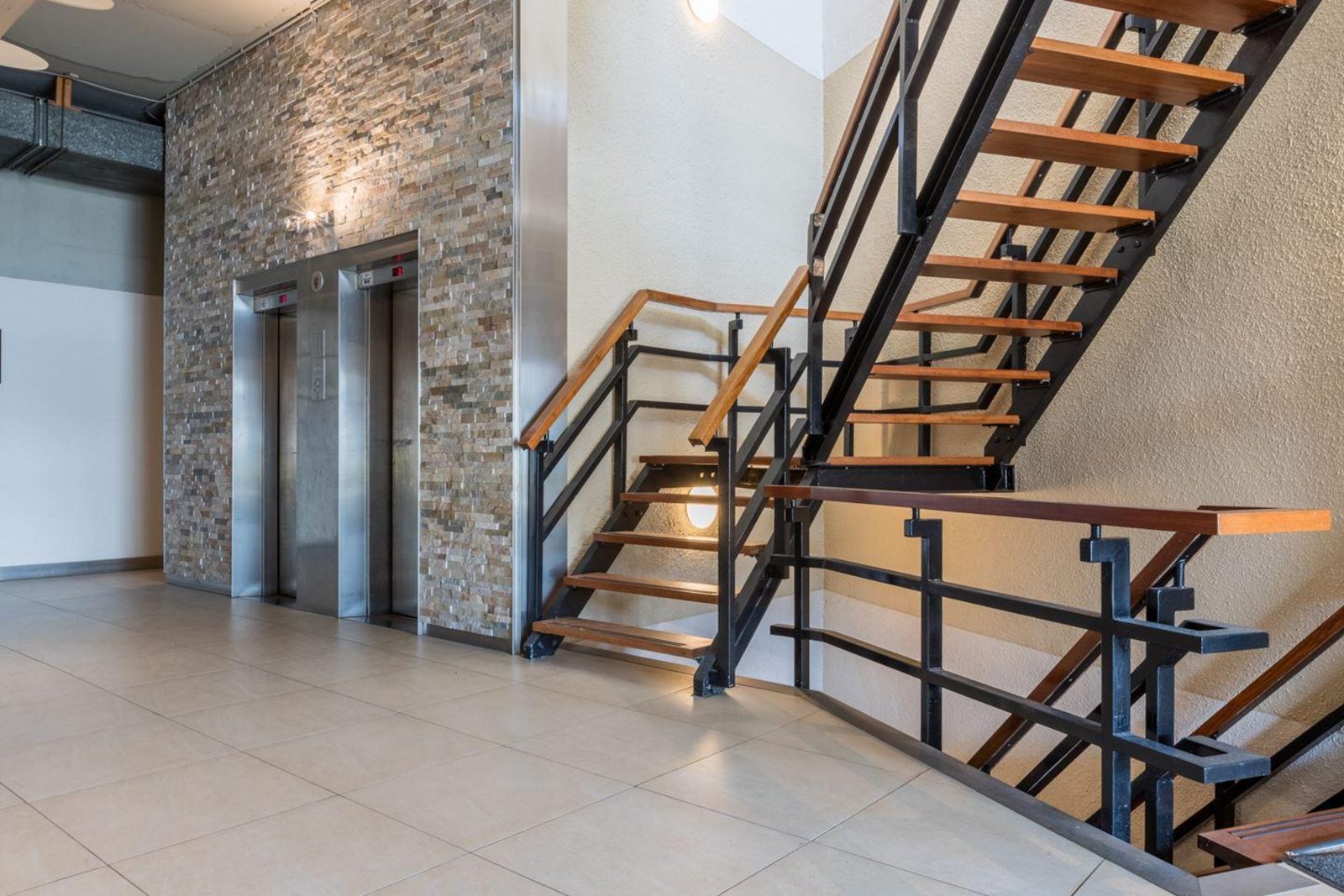 Sterflat 221