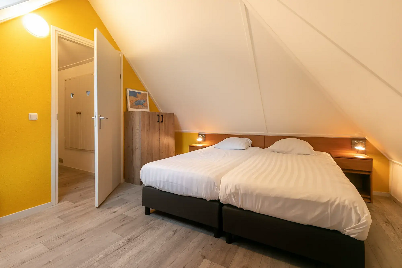 Esdorp Bungalow mit Alkoven | 4+2 Personen
