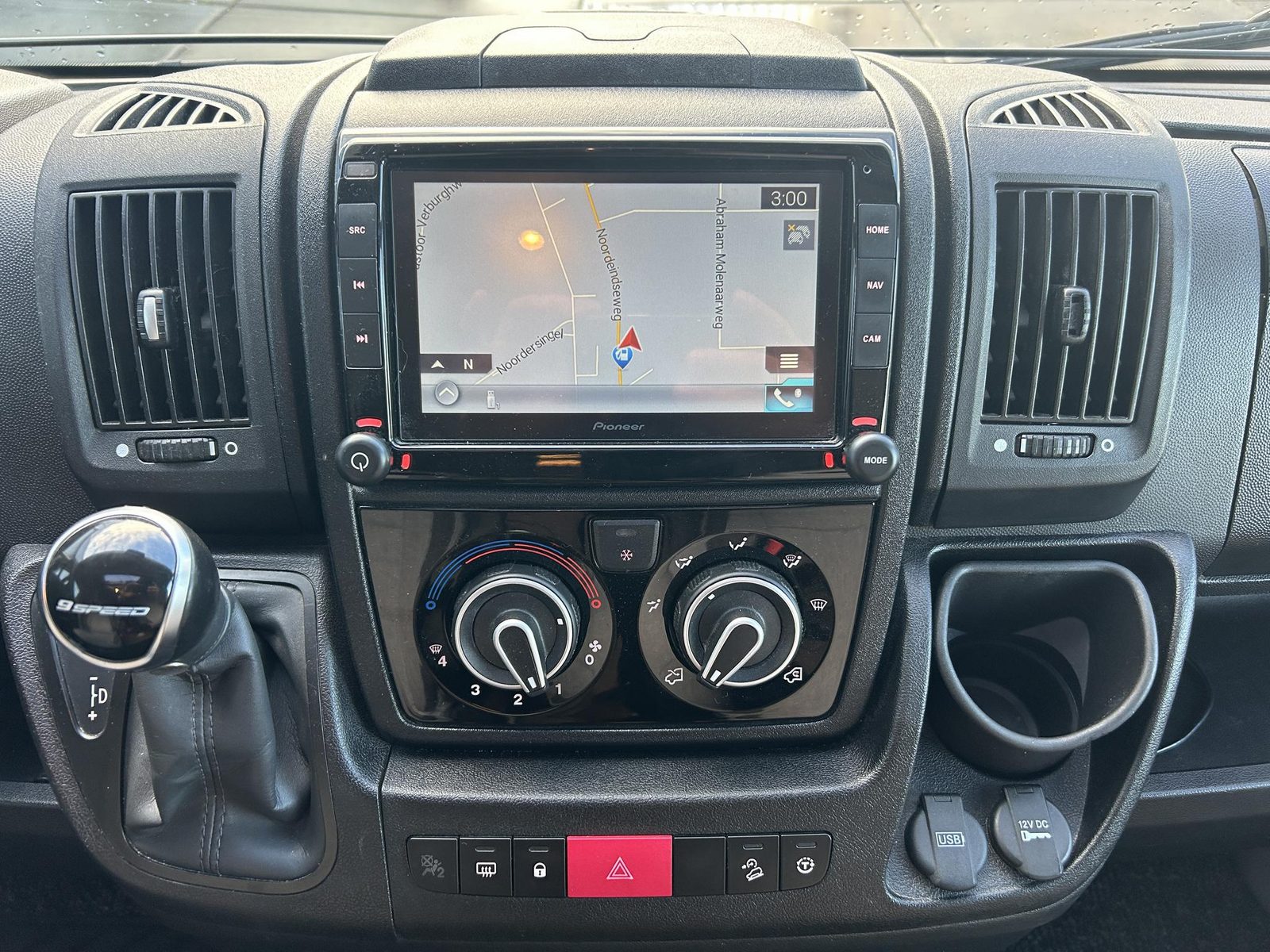 RQH595 - Knaus Live Wave 650 MX