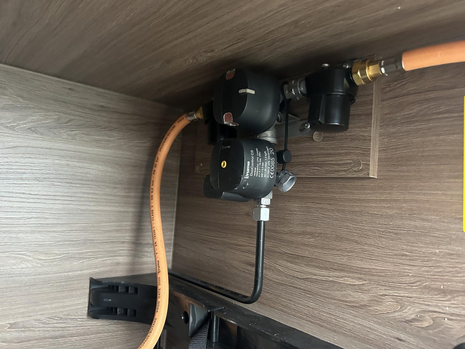RQH595 - Knaus Live Wave 650 MX