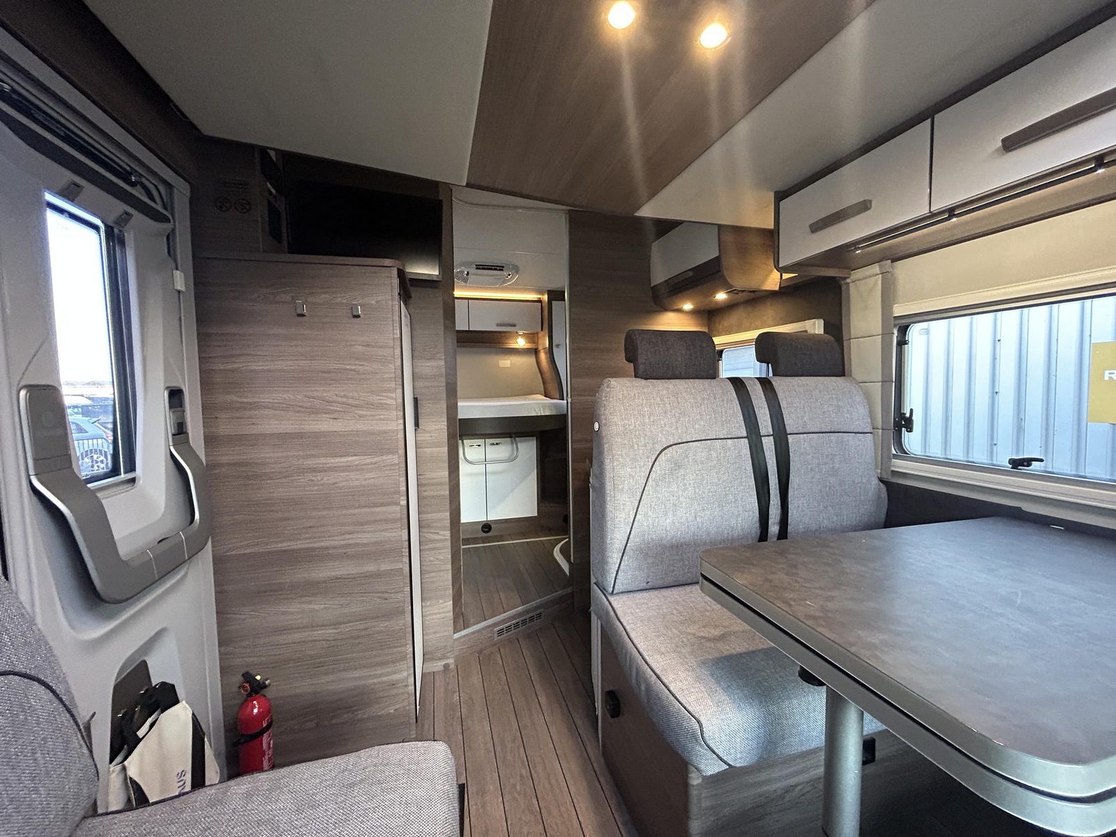 RQH595 - Knaus Live Wave 650 MX