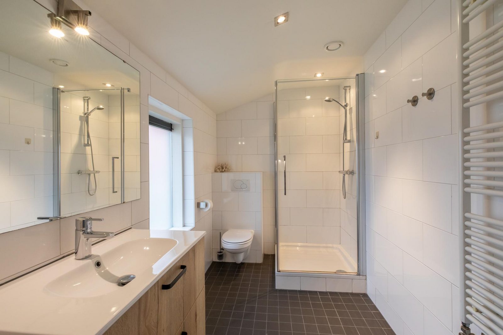 Stay in Zoutelande | Comfortable Apartment Langstraat 5B