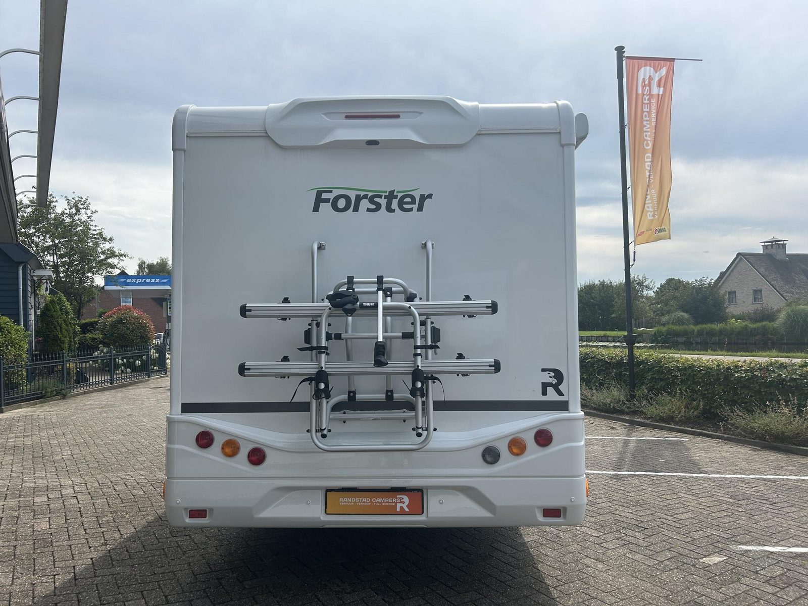RQH074 - Forster T741QB