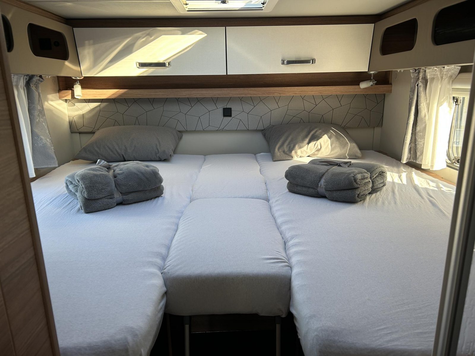 RIH740 -  Weinsberg Cara Core 700 MEG