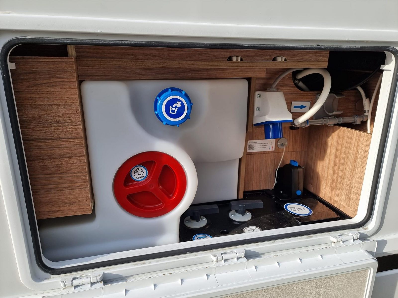 RIH715 - Weinsberg Cara Core 650 MF