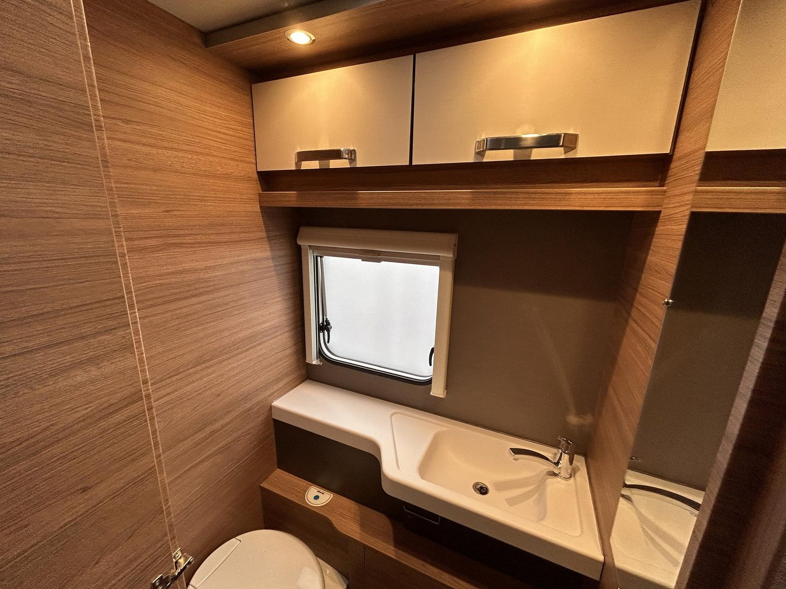RIH618 - Weinsberg Cara Core 700 MEG