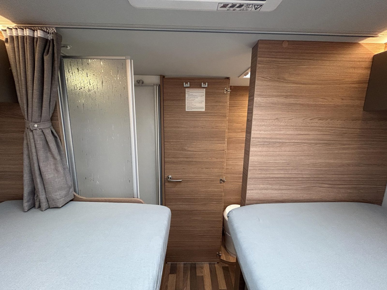 RIH618 - Weinsberg Cara Core 700 MEG