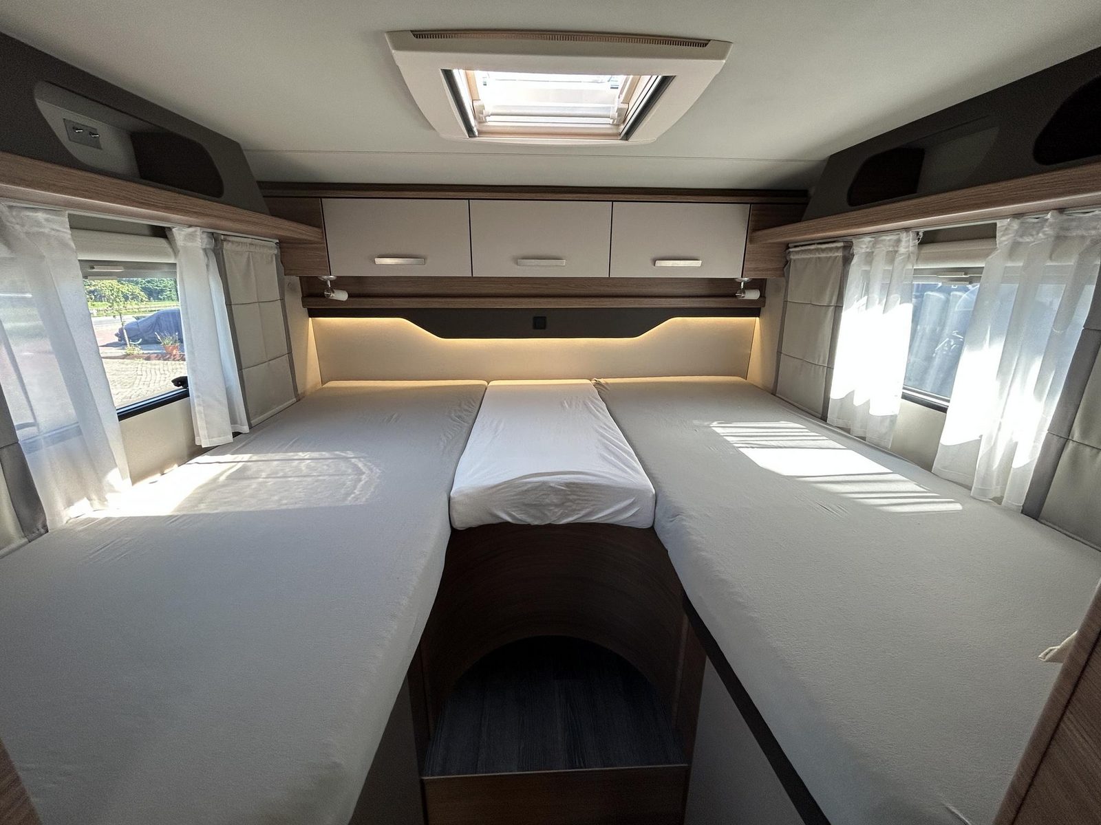 RIH506 - Knaus Live I 650 MEG