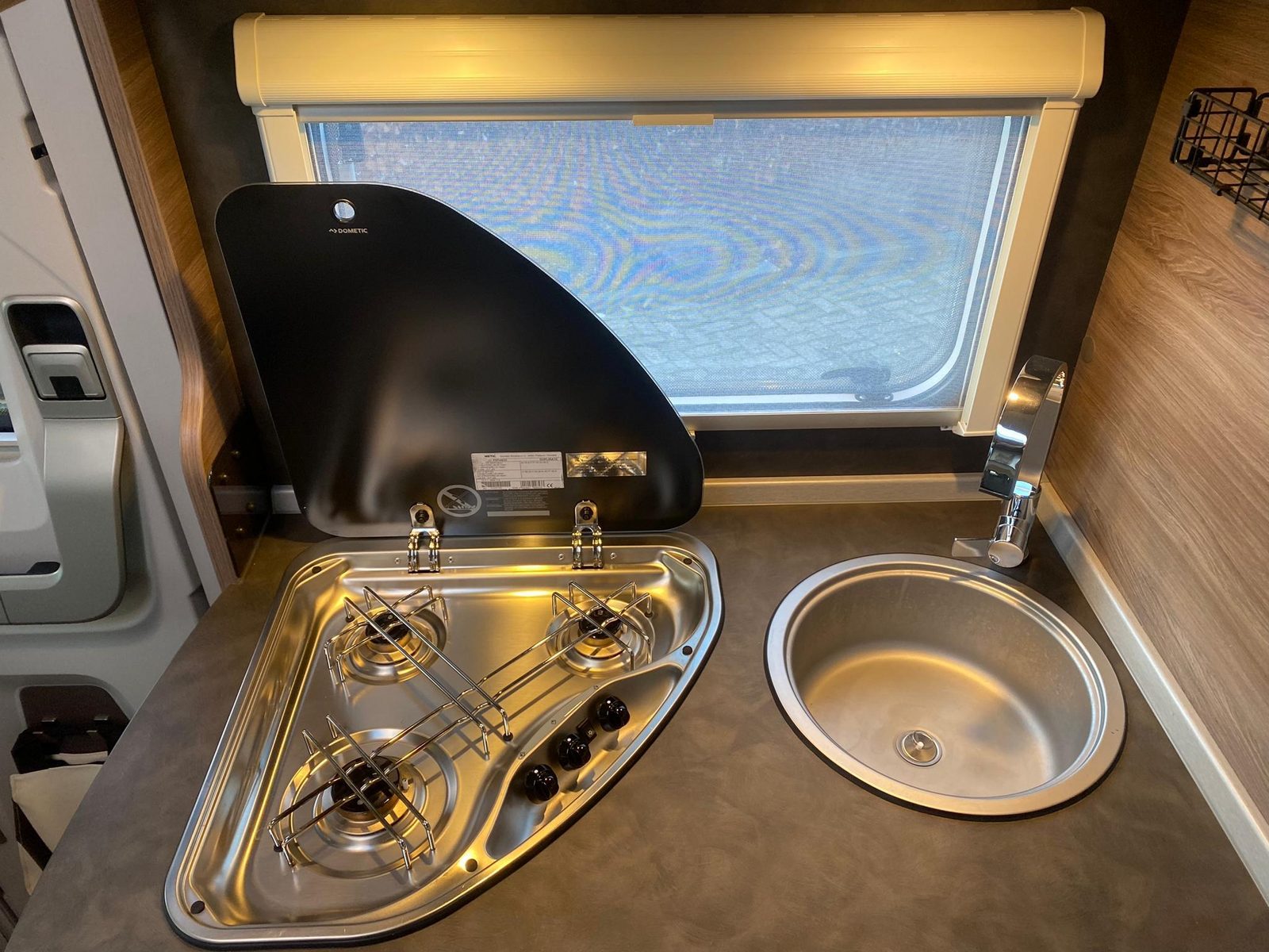 RIH346 - Knaus Live I 650 MEG