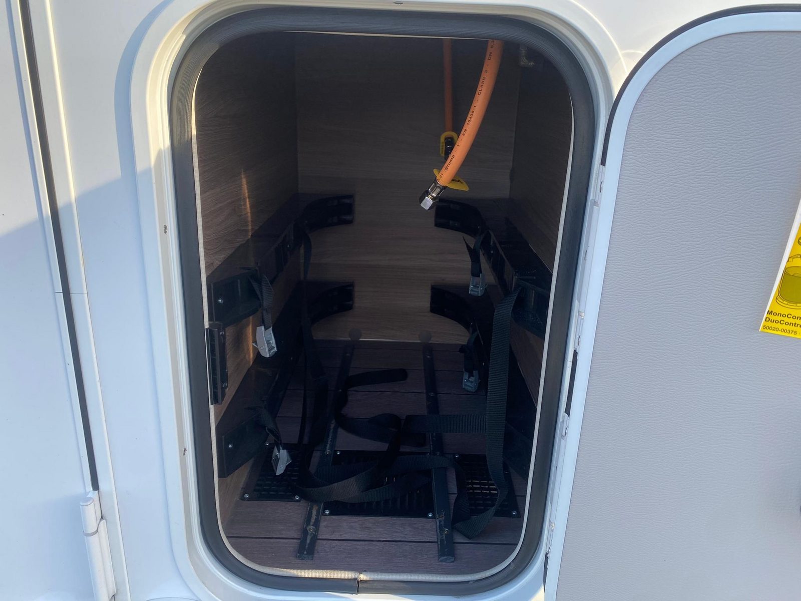 RIH346 - Knaus Live I 650 MEG