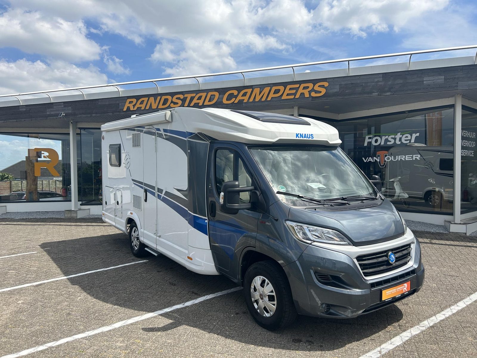 RF92 - Knaus Live TI 650 MF