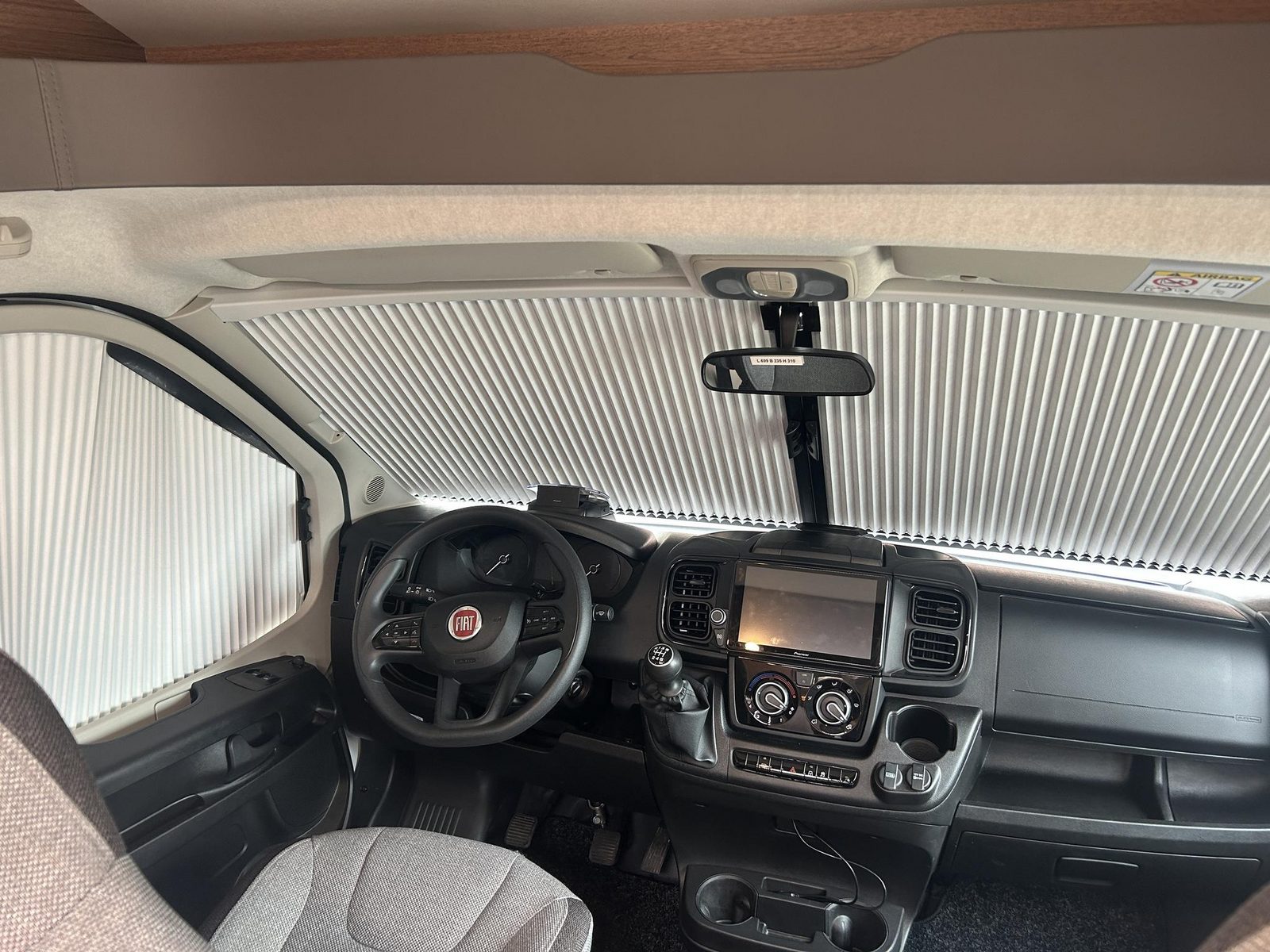 REL150 - Knaus Live TI 650 MEG