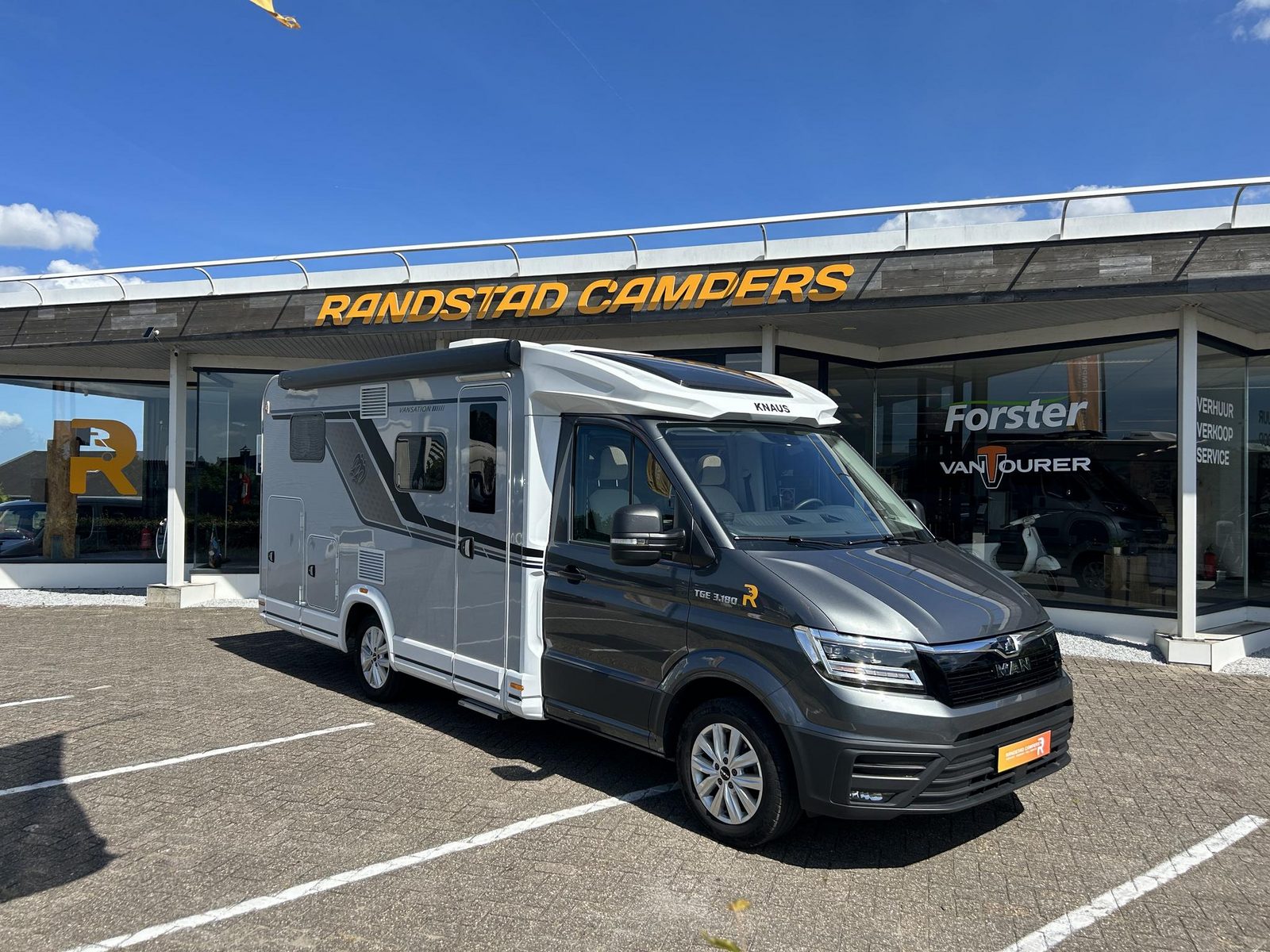 RE74 - Knaus Man