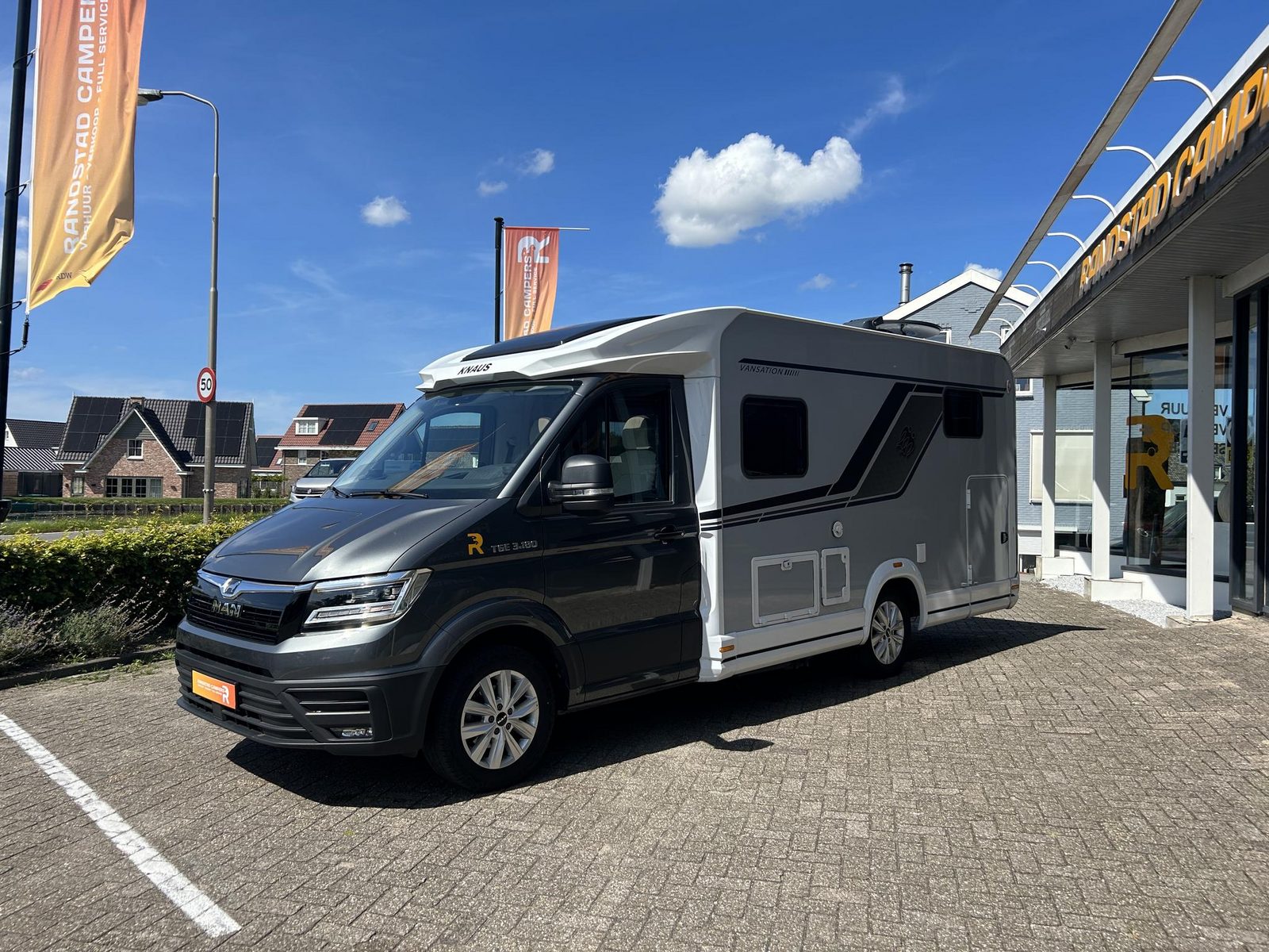 RE74 - Knaus Man
