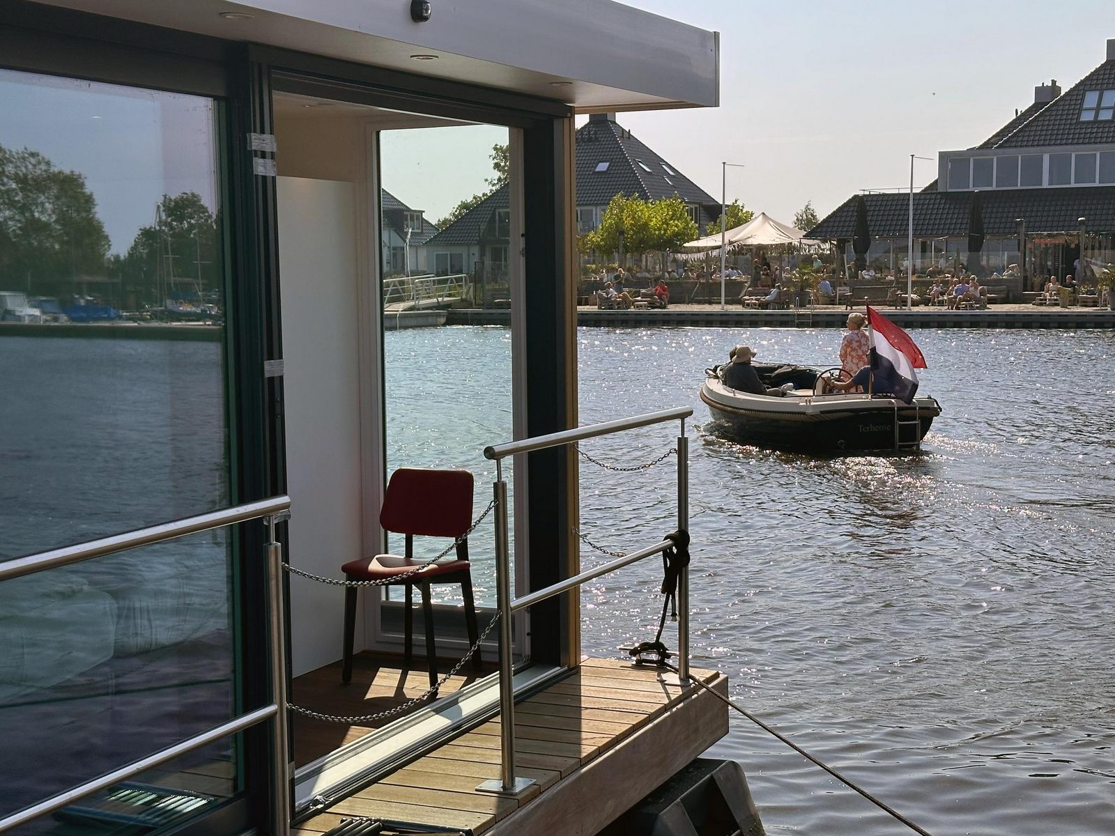 Houseboat Robbedoes