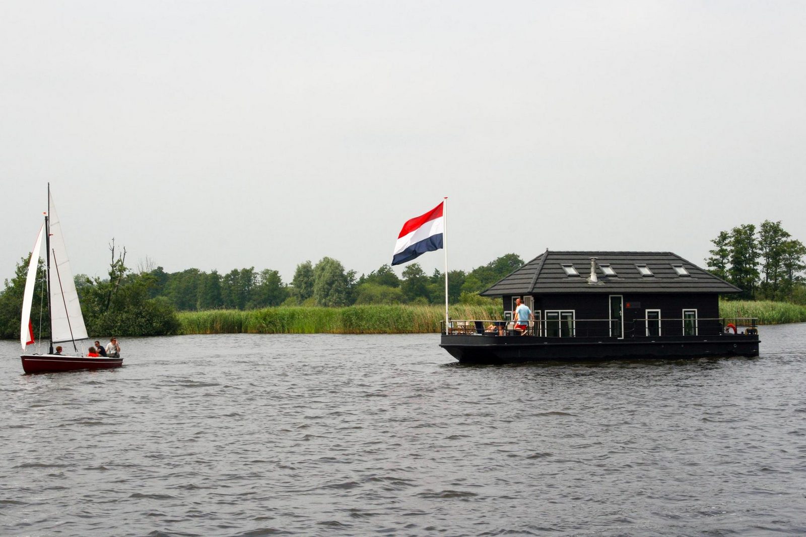 VaarHuis Sneekermeer
