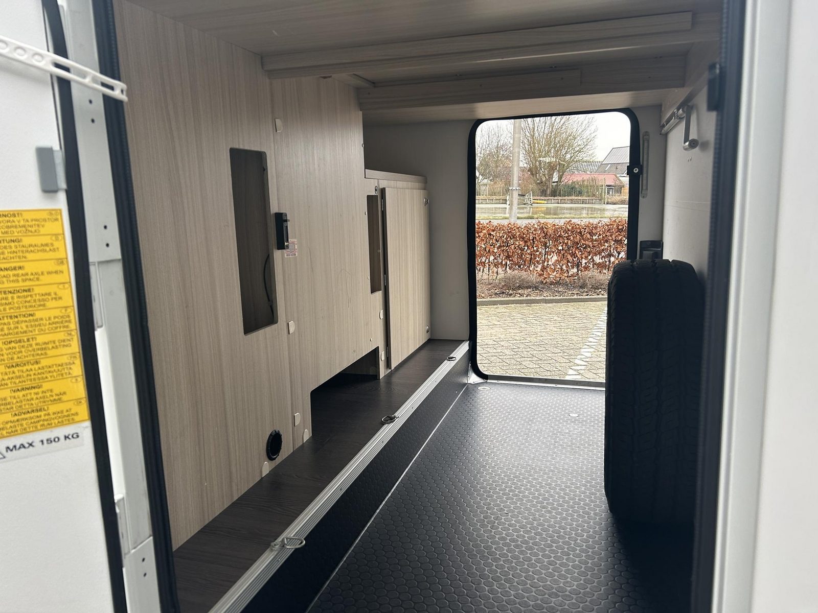 REH851 - Sun Living S70SL