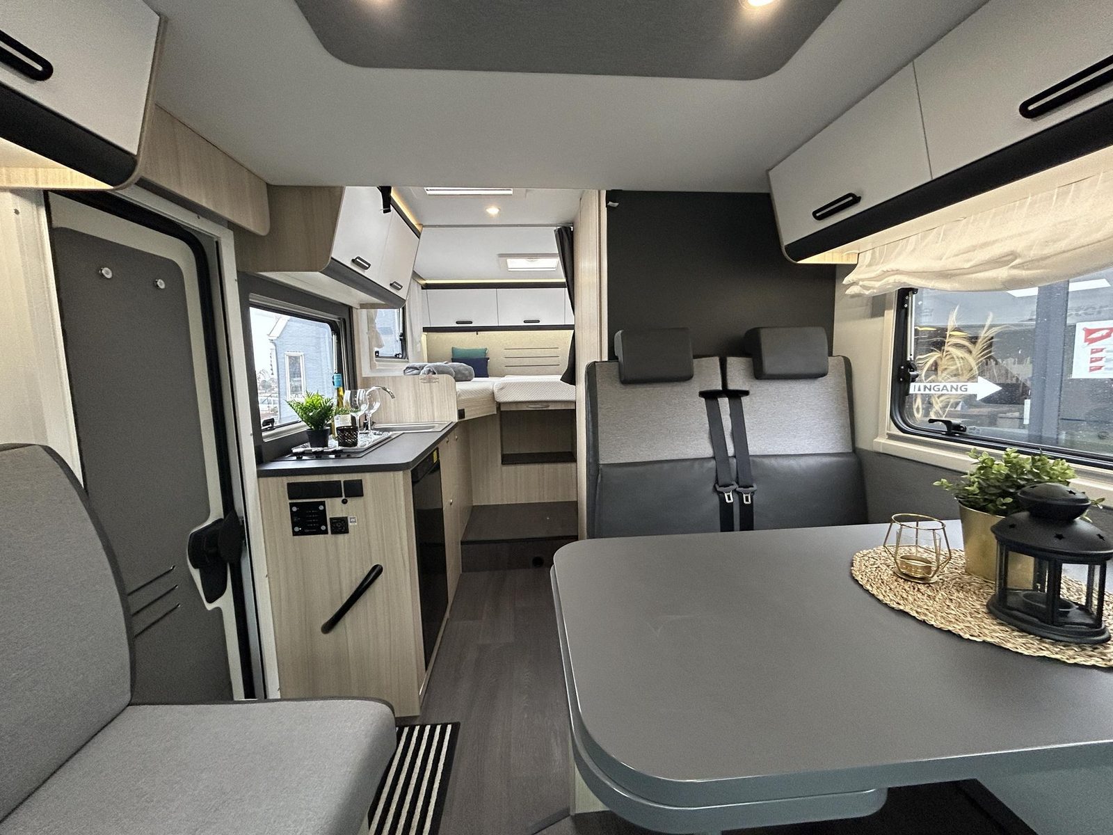 REH851 - Sun Living S70SL