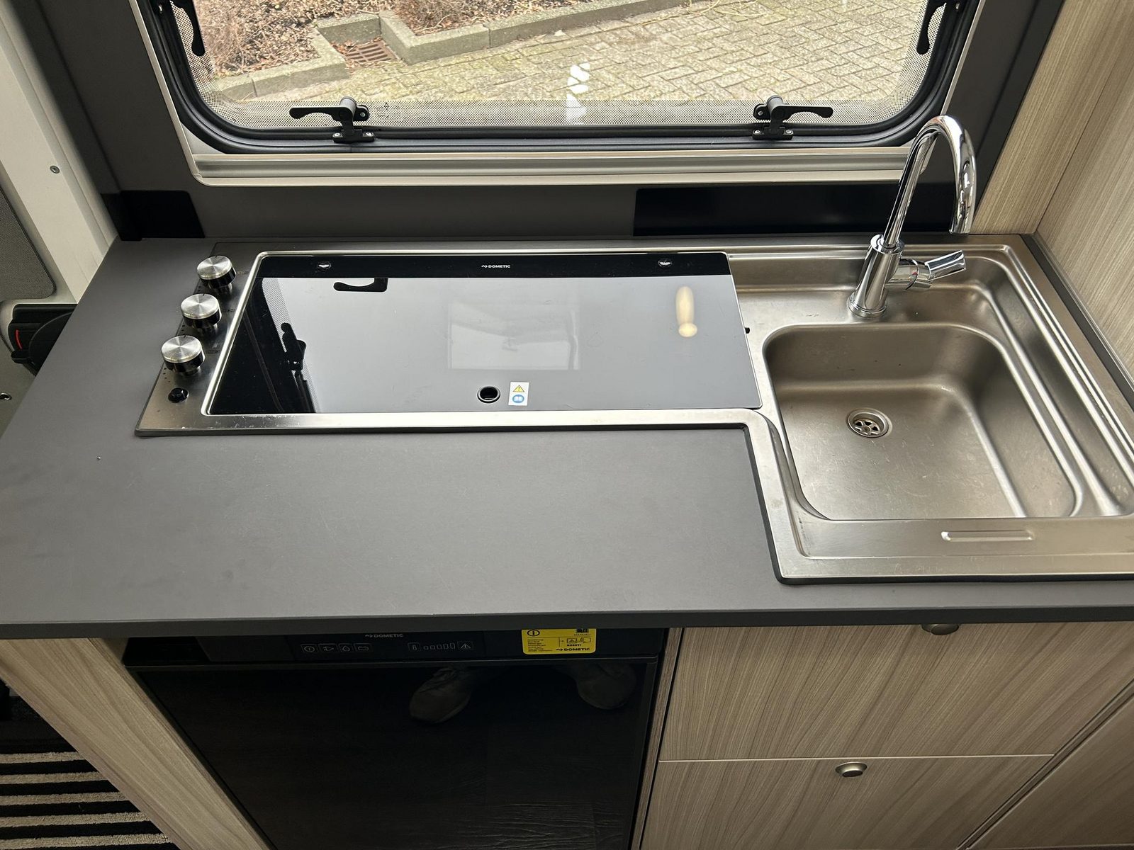 REH851 - Sun Living S70SL