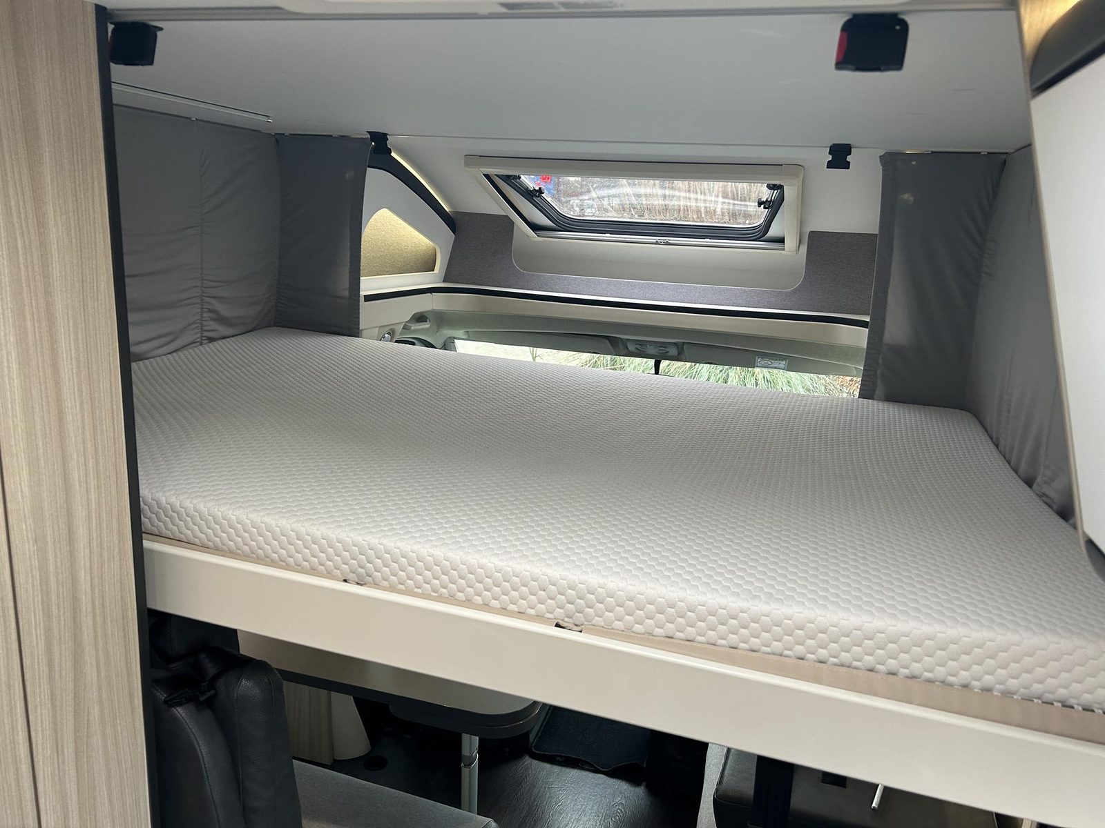 REH851 - Sun Living S70SL