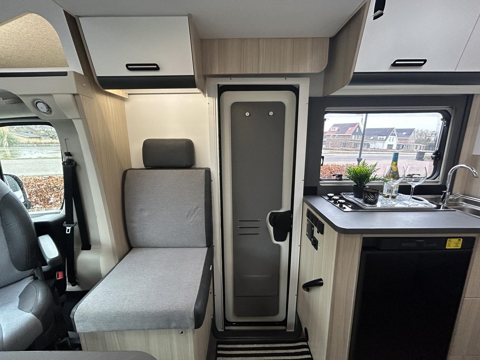 REH851 - Sun Living S70SL