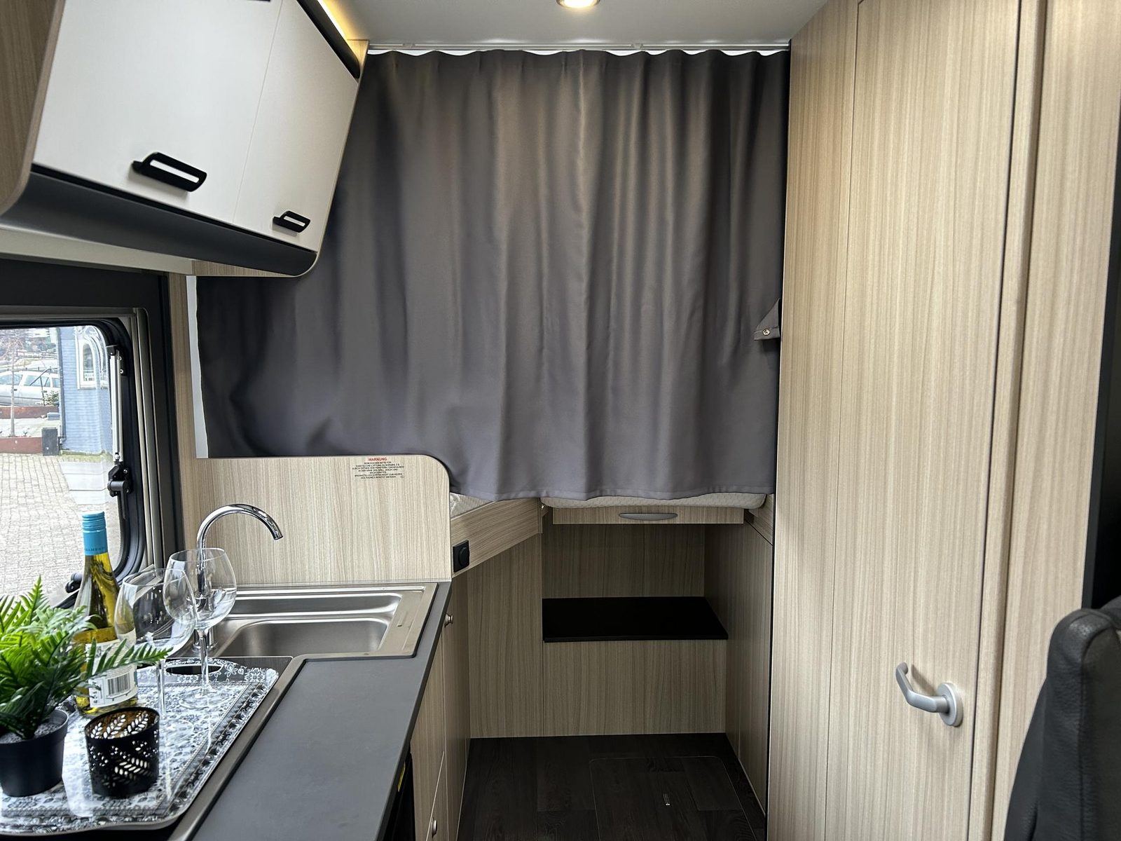 REH851 - Sun Living S70SL