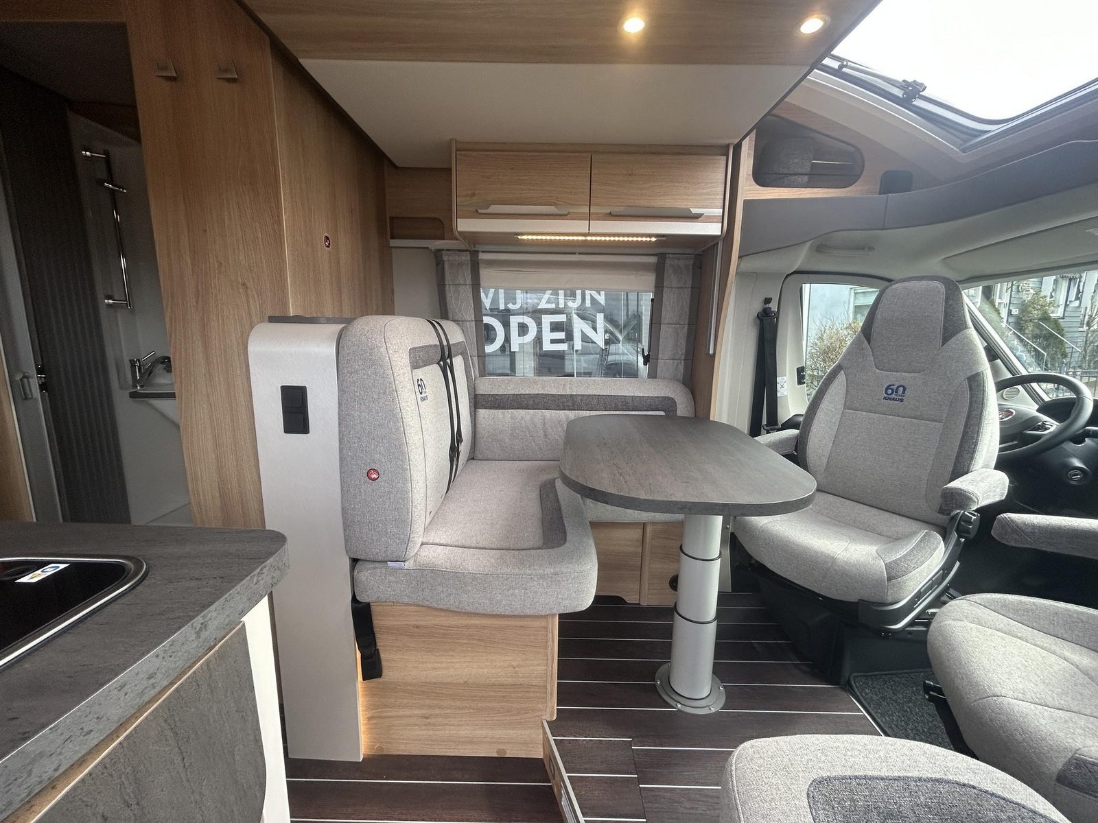 REH380 -  Knaus Sky Wave 650 MEG
