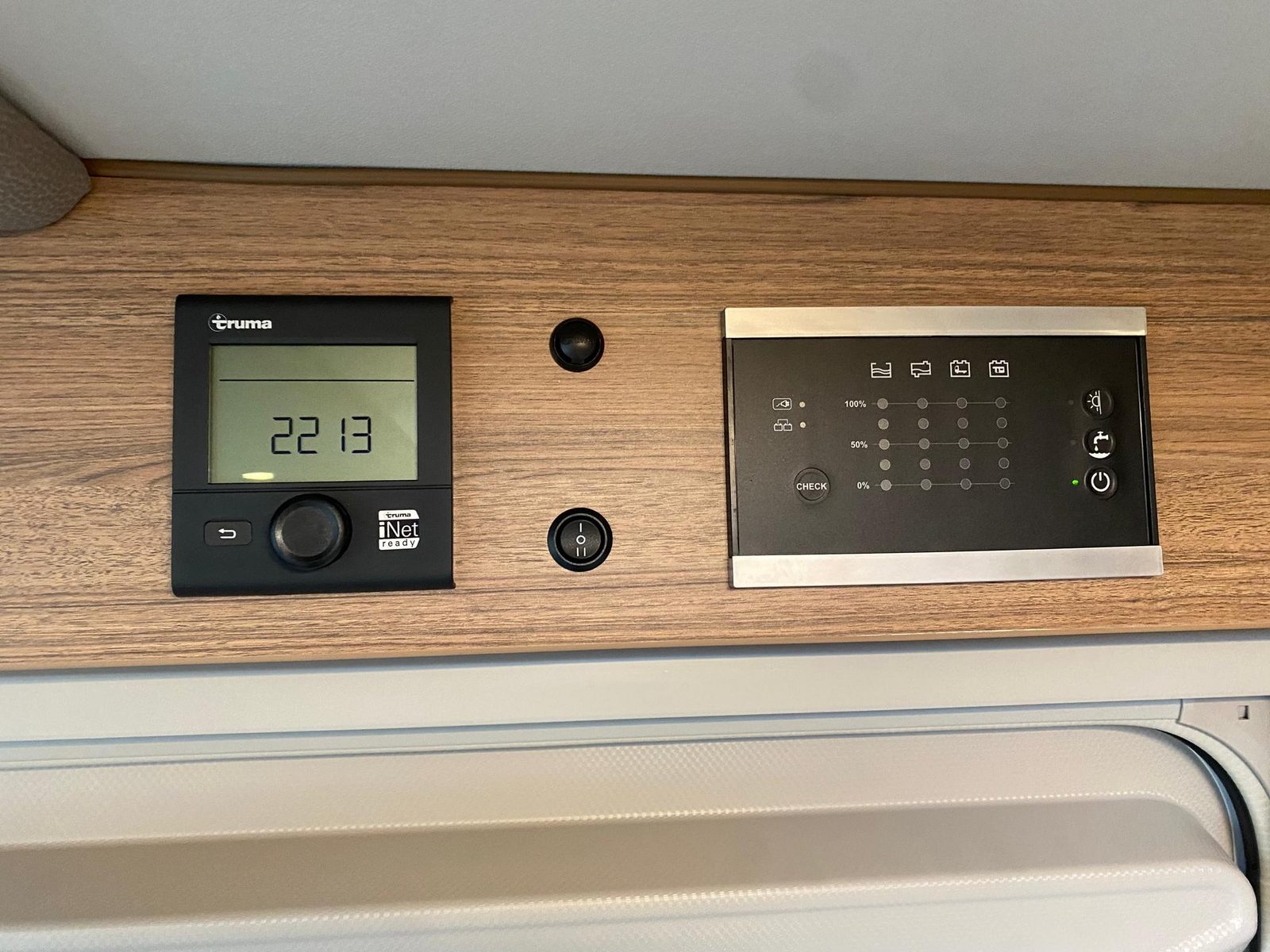 RCE312 - Knaus Van TI  650 MEG