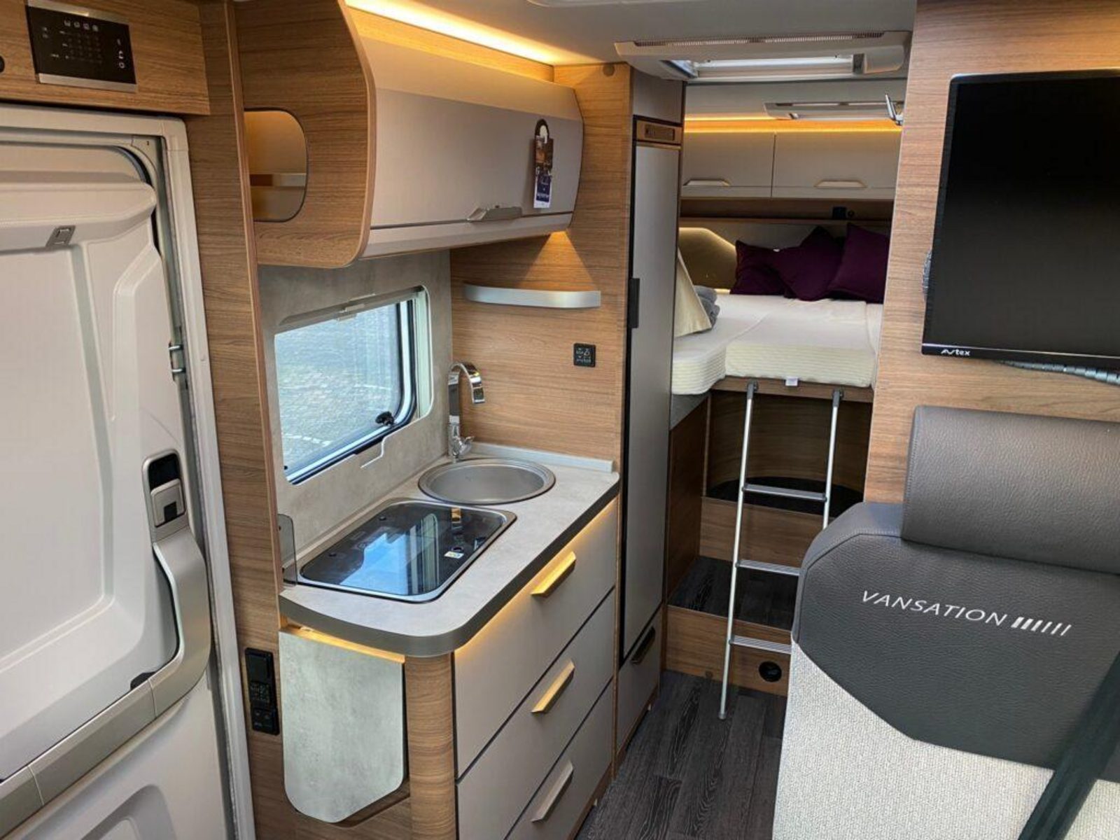 RCE574 - Knaus Van TI 650 MEG
