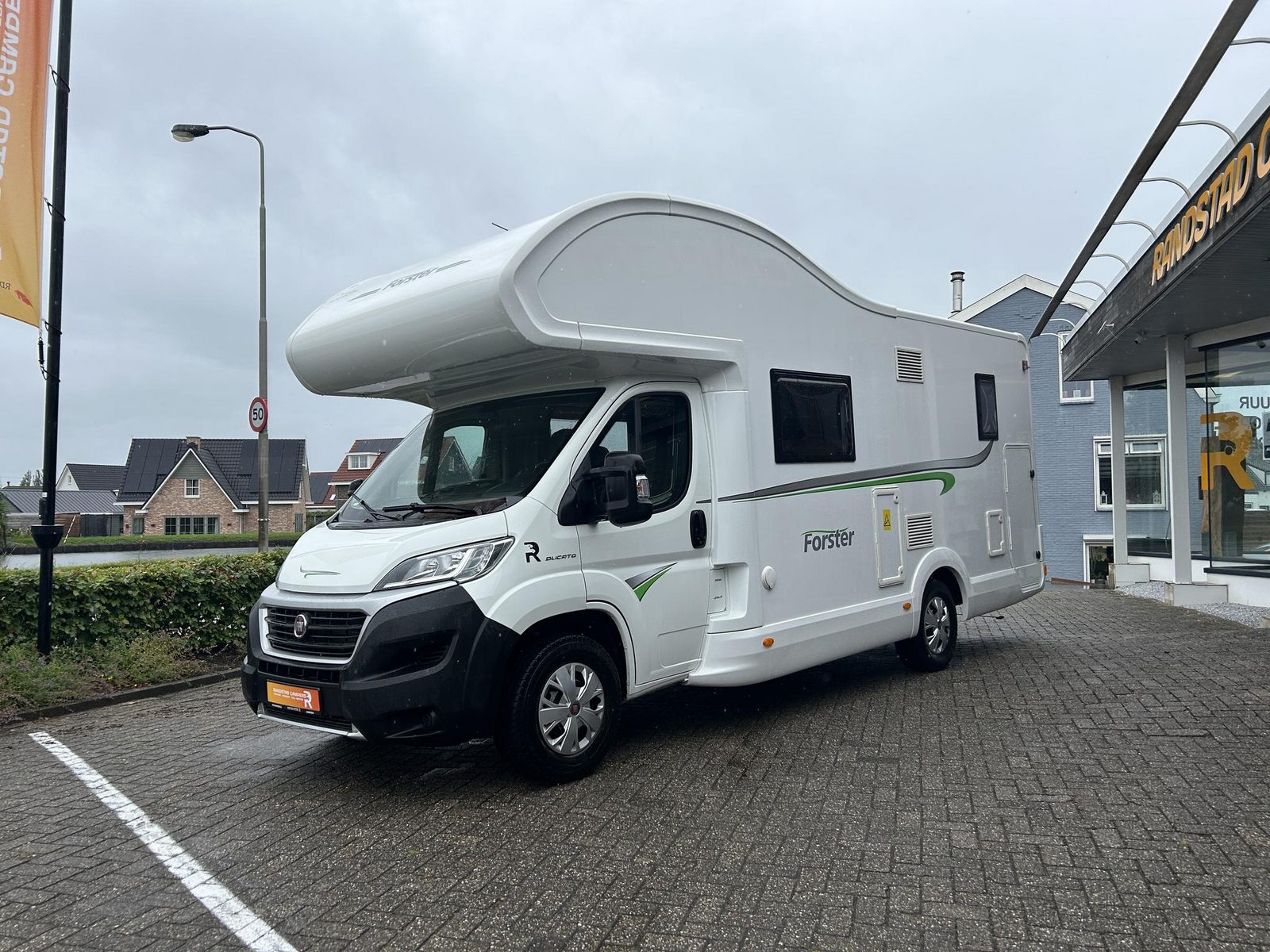 RA27 - Forster A699VB