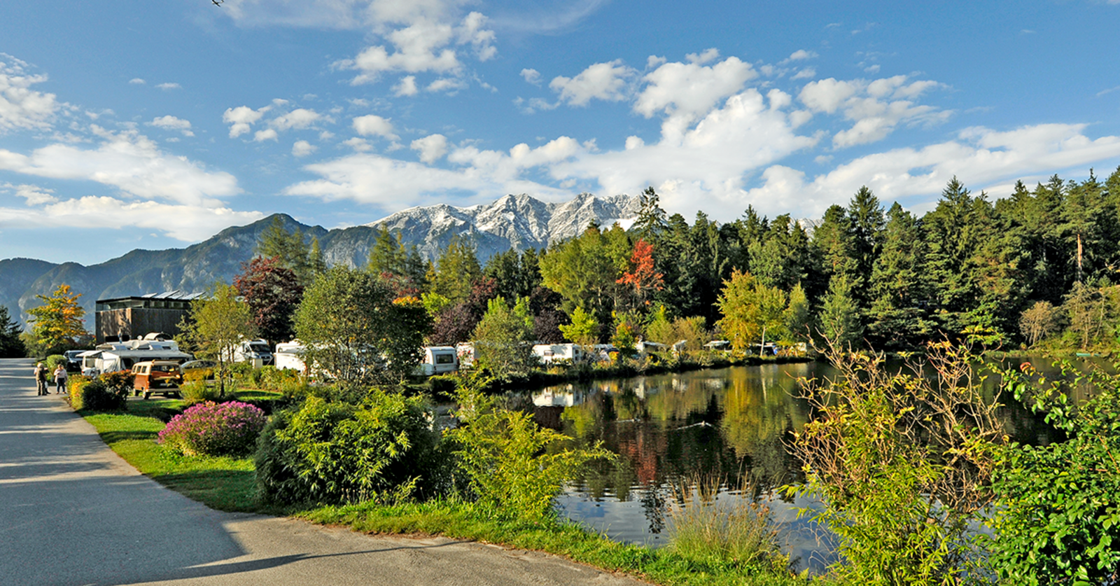 Luxus Lake pitch