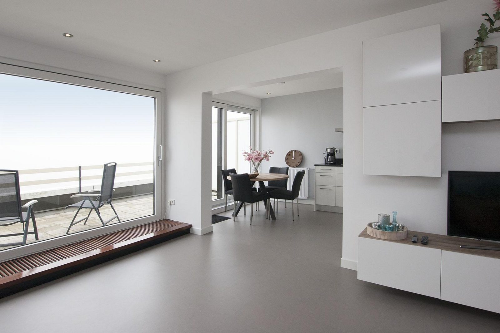 Penthouse Zeebries
