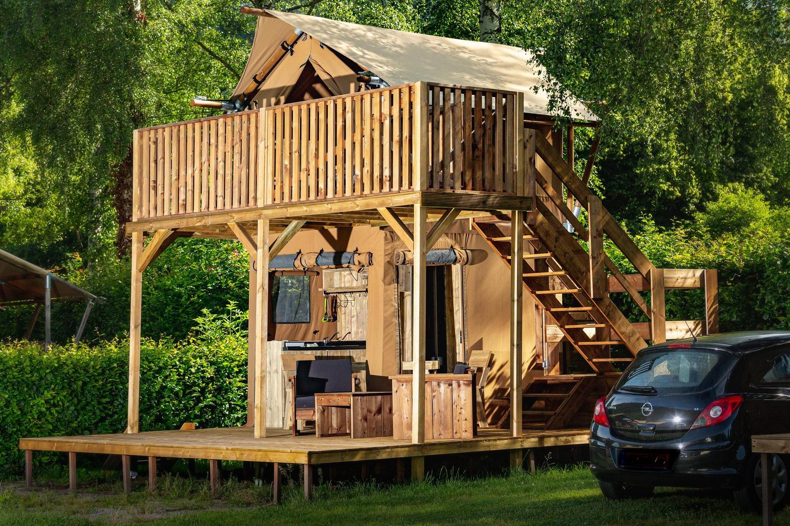 Elevated Tent Lodge 