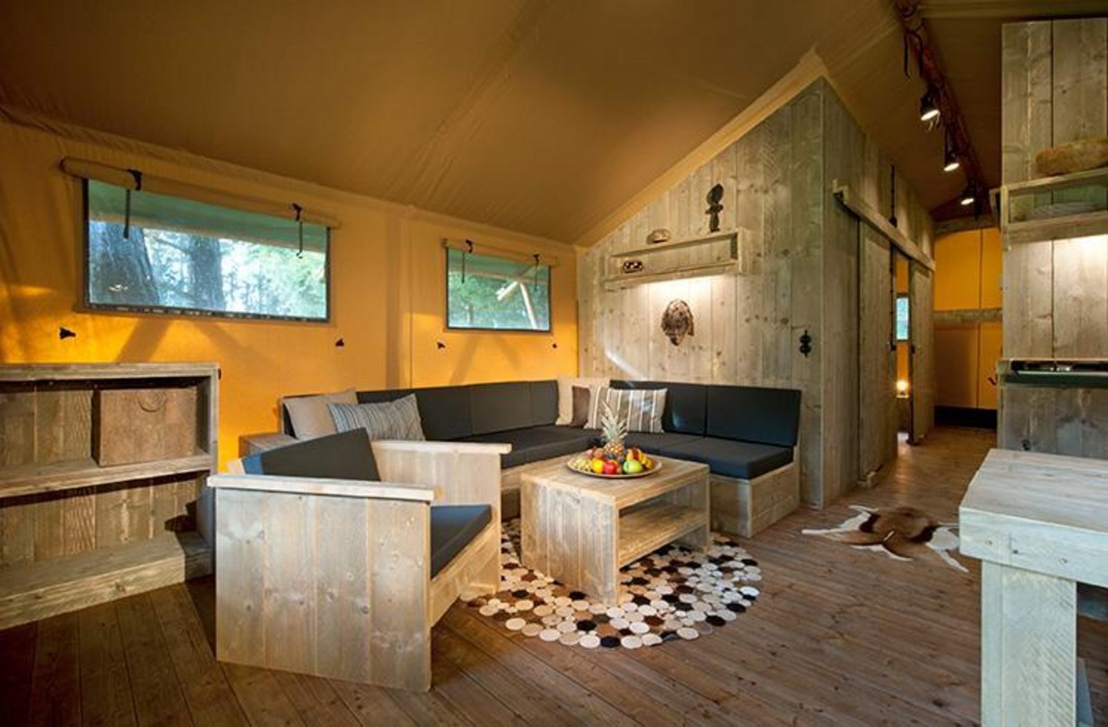 Safari-Lodge Hippo