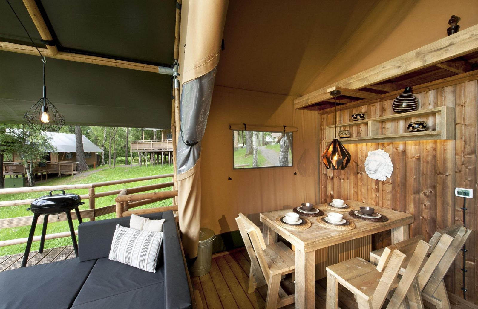 Safari-Lodge Lion