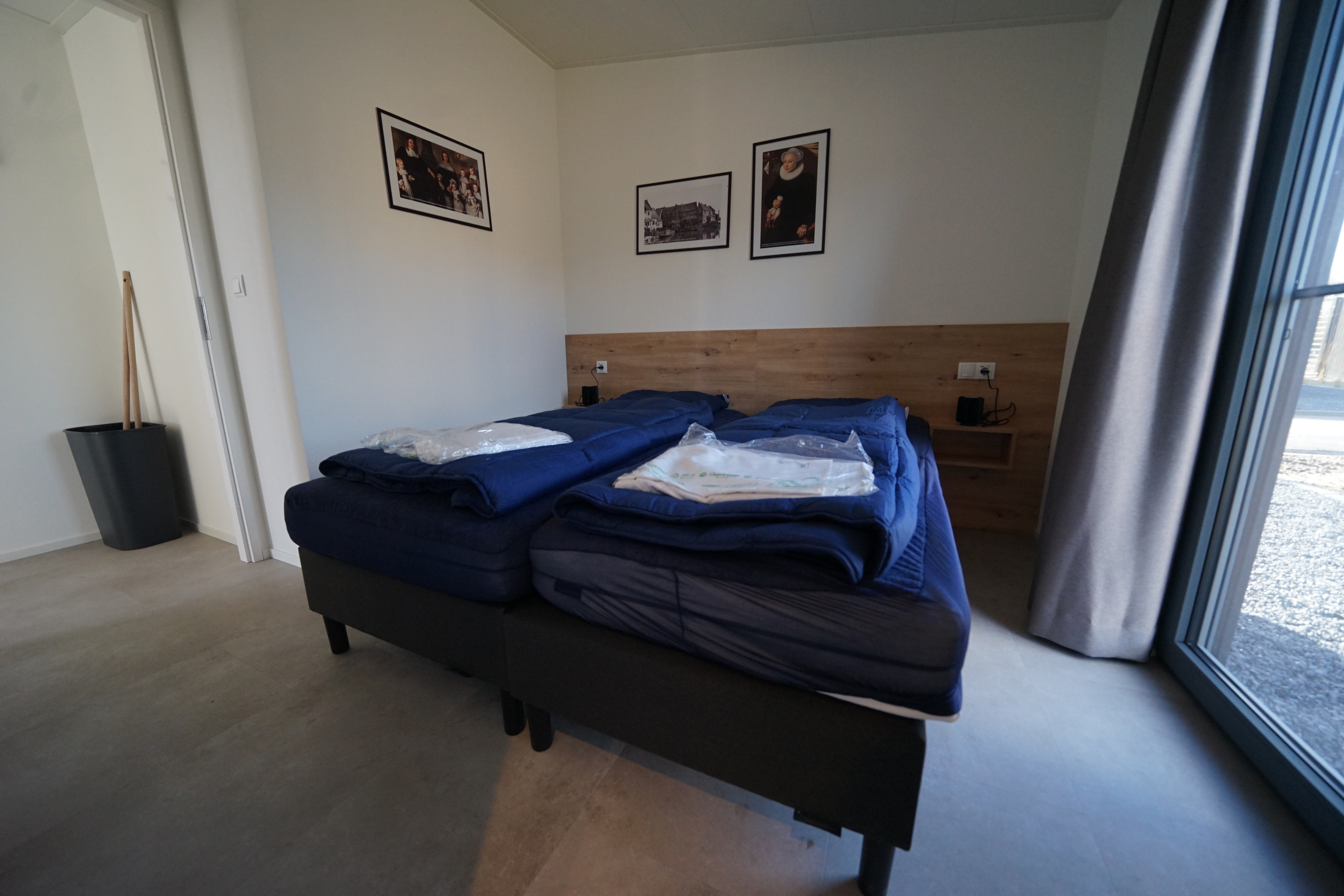 Accommodation Enkhuizer Strand - Chalet - Cube Lodge 4 - 10