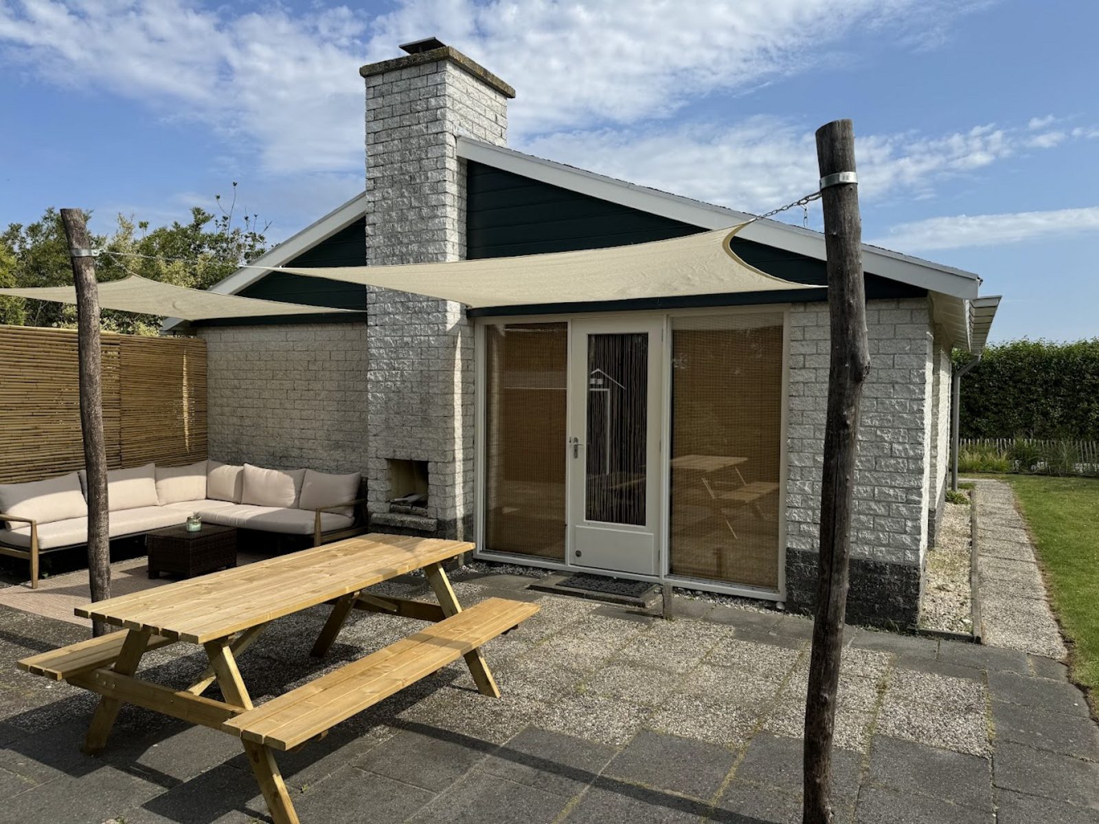 Bungalow 050