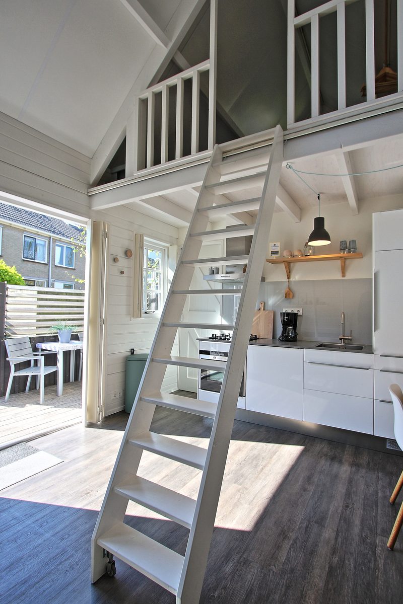 Rent a cottage in Domburg | Lijsterhofstraat 13 - Cozy holiday home near beach and center