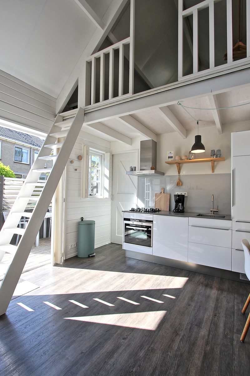 Rent a cottage in Domburg | Lijsterhofstraat 13 - Cozy holiday home near beach and center