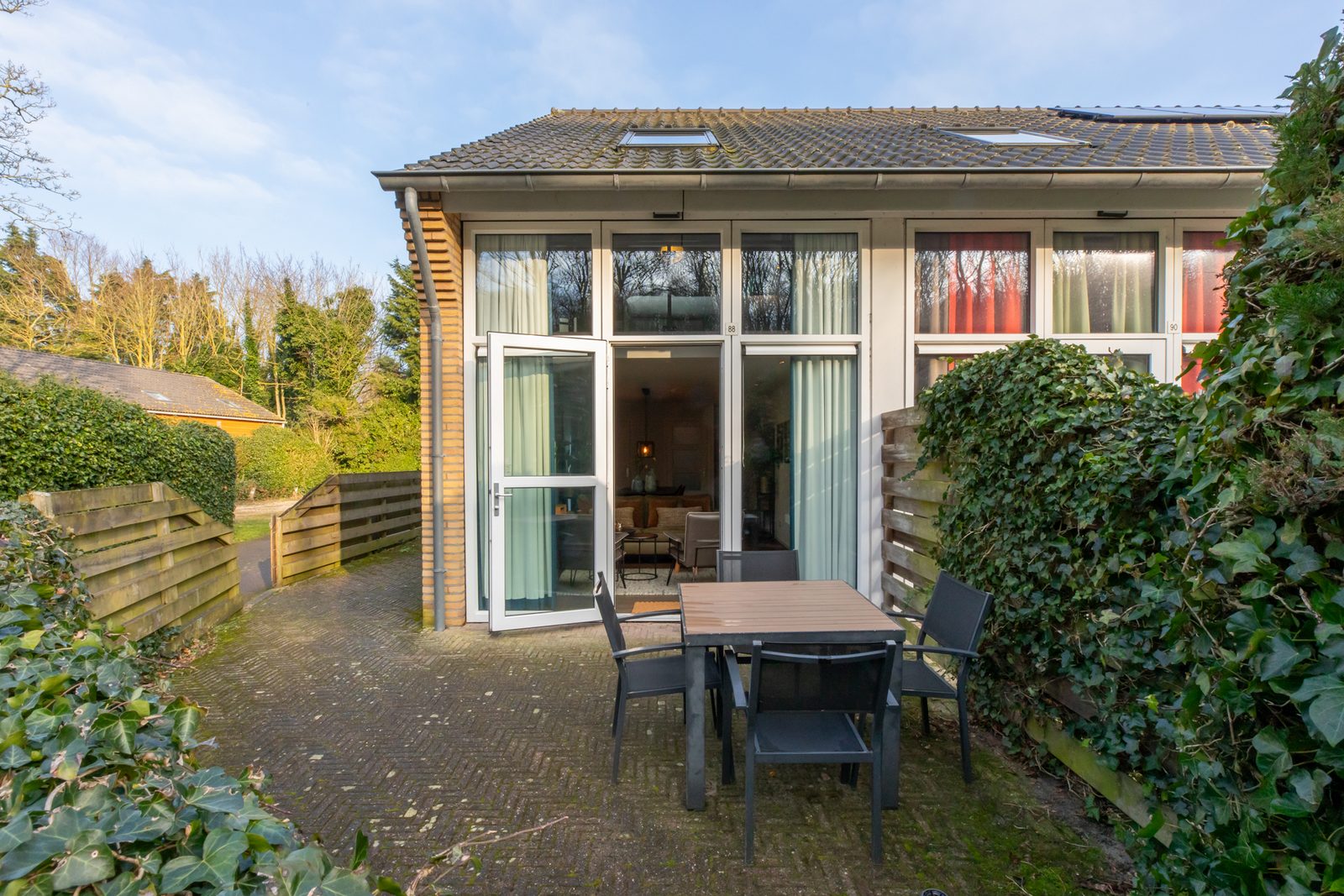 Valkenisseweg 88 "WoesteHoeve" Gemütliches Ferienhaus in Zeeland am Meer | Nahe Strand & Natur | 