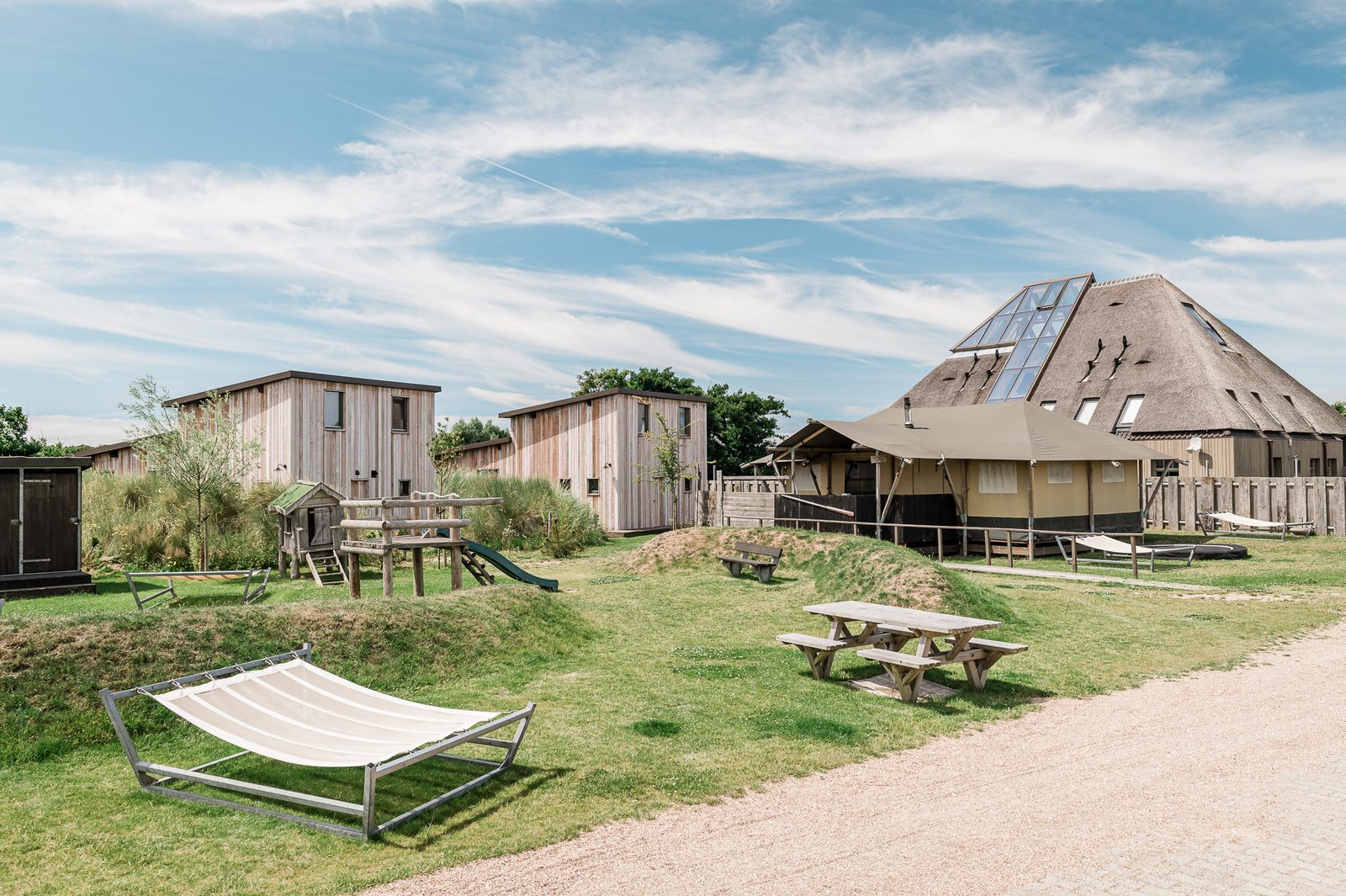 Beach Lodge (Luxe)