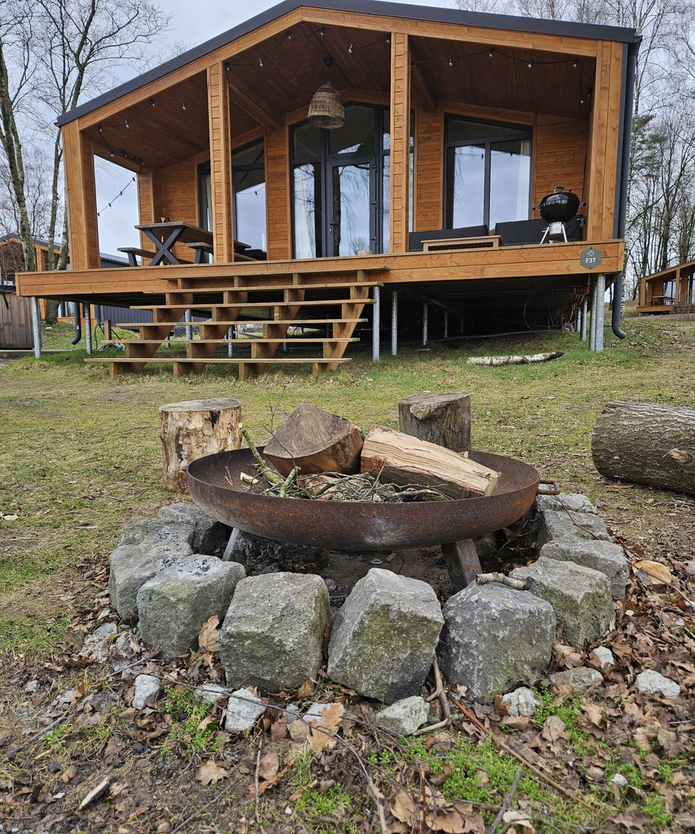Lake House Scandi met hottub | 5 pers. 