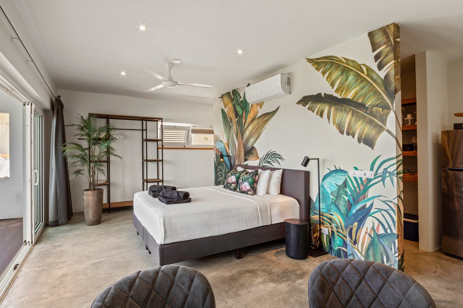 OCEAN VIEW SUITE