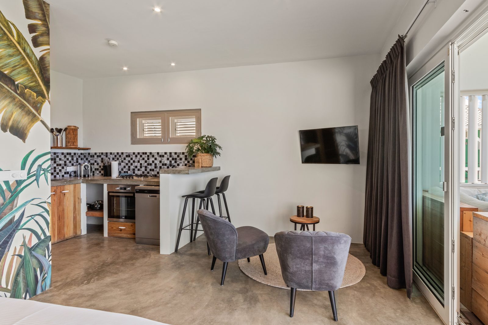 OCEAN VIEW SUITE