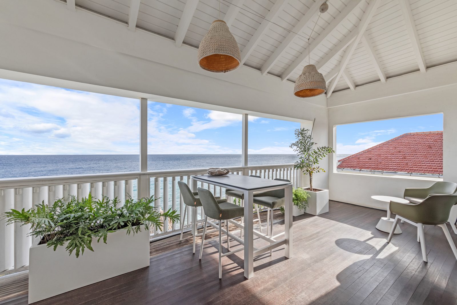 OCEAN VIEW LOFT