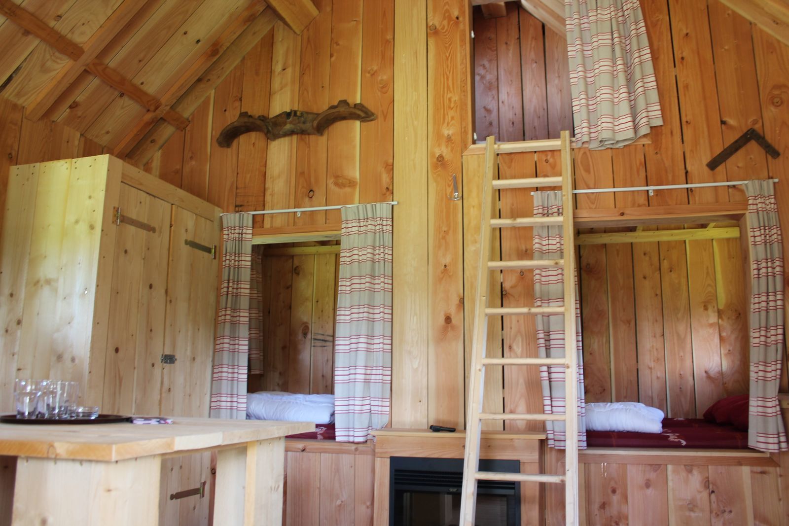 6-person Hiking Cabin.