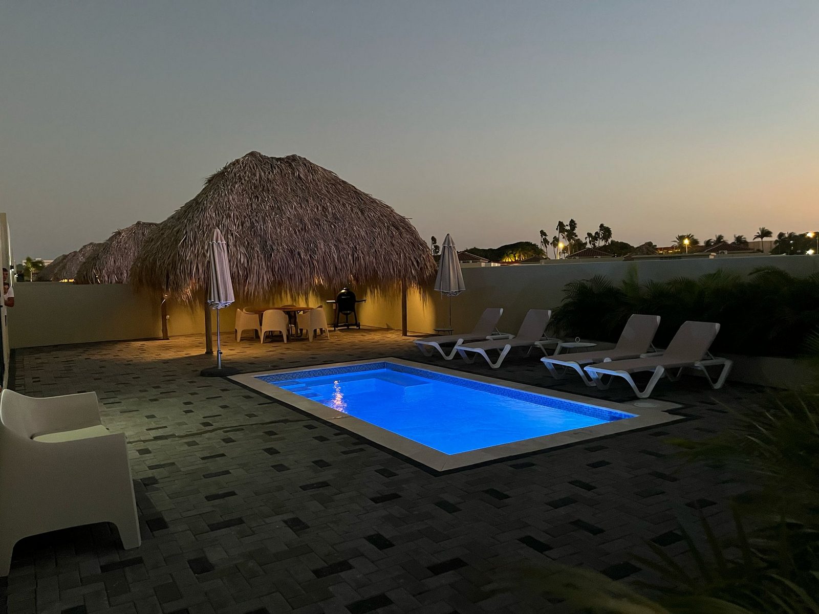 Paradise villa met prive zwembad, Mambo Beach 