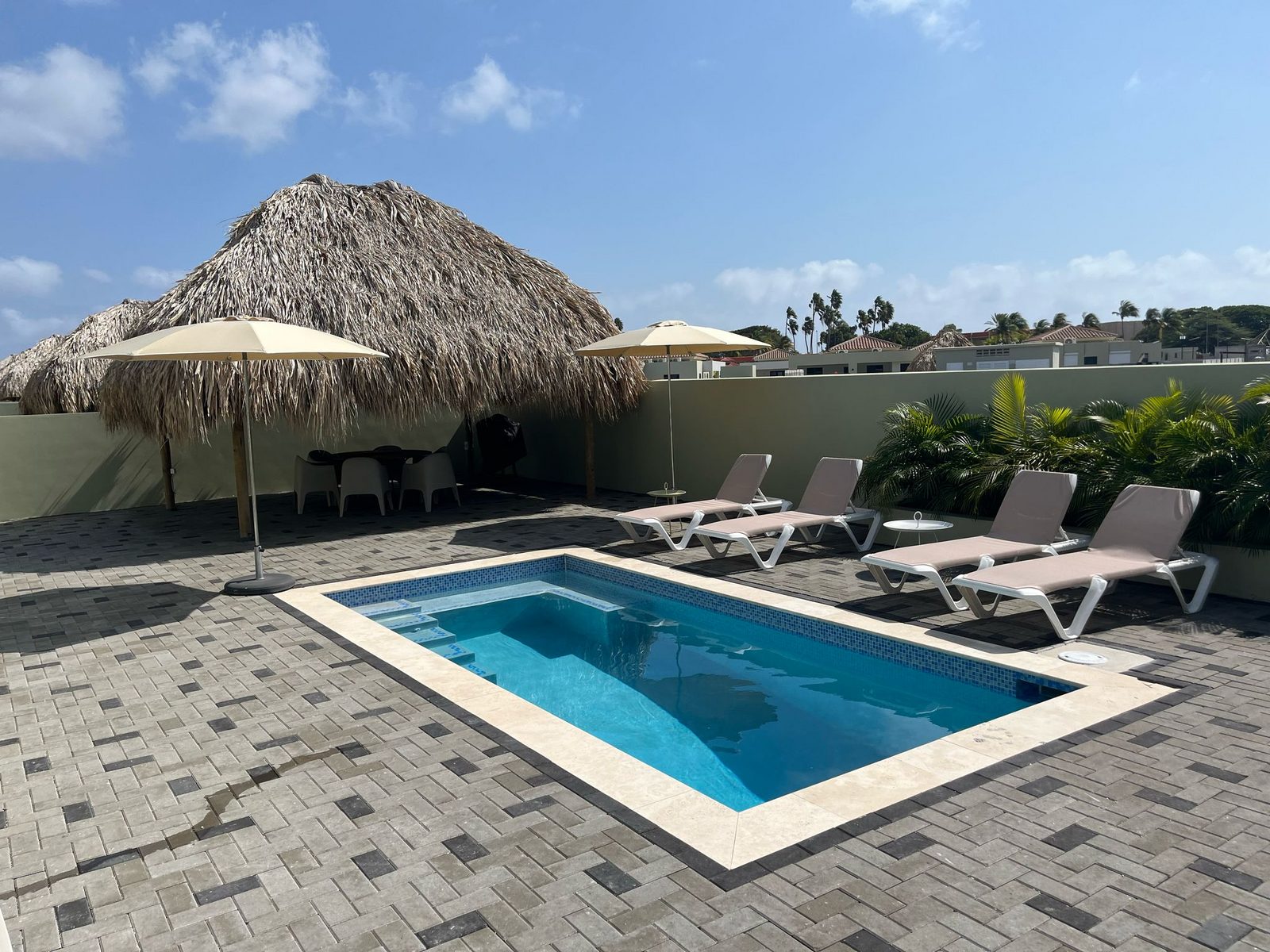 Paradise villa met prive zwembad, Mambo Beach 
