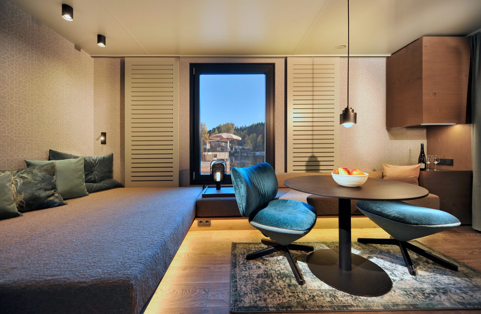 Floating Home Birthday Package