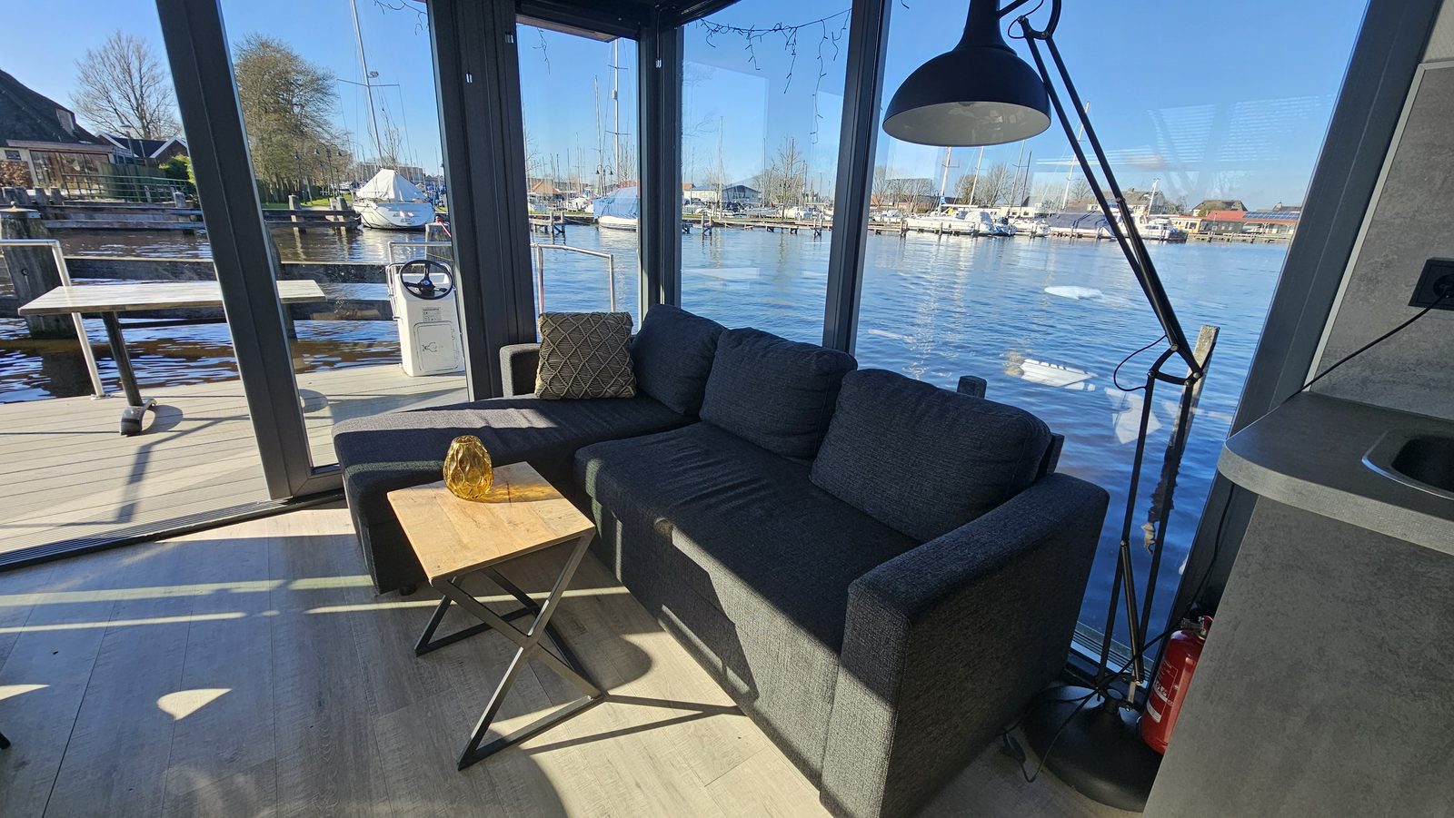Houseboat Heeg 4 persons